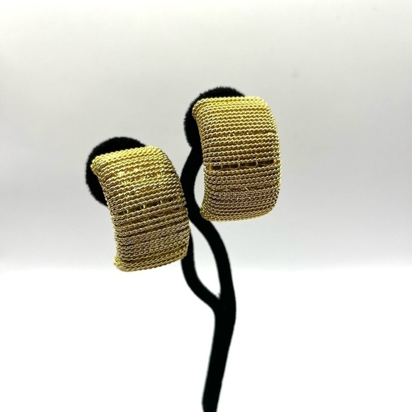 Vintage Clip On Earrings Runway Gold Wired Textured Dimensional Big Bold - Picture 6 of 12